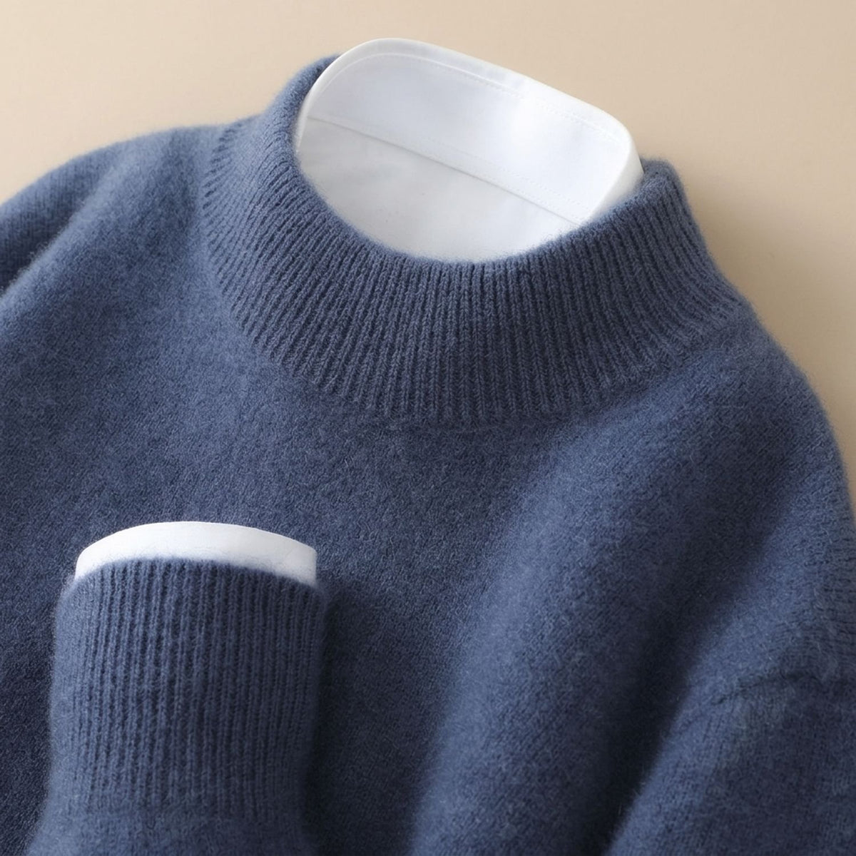 Men's Fine-Gauge Cashmere Crew-Neck Pullover Sweater - Blue