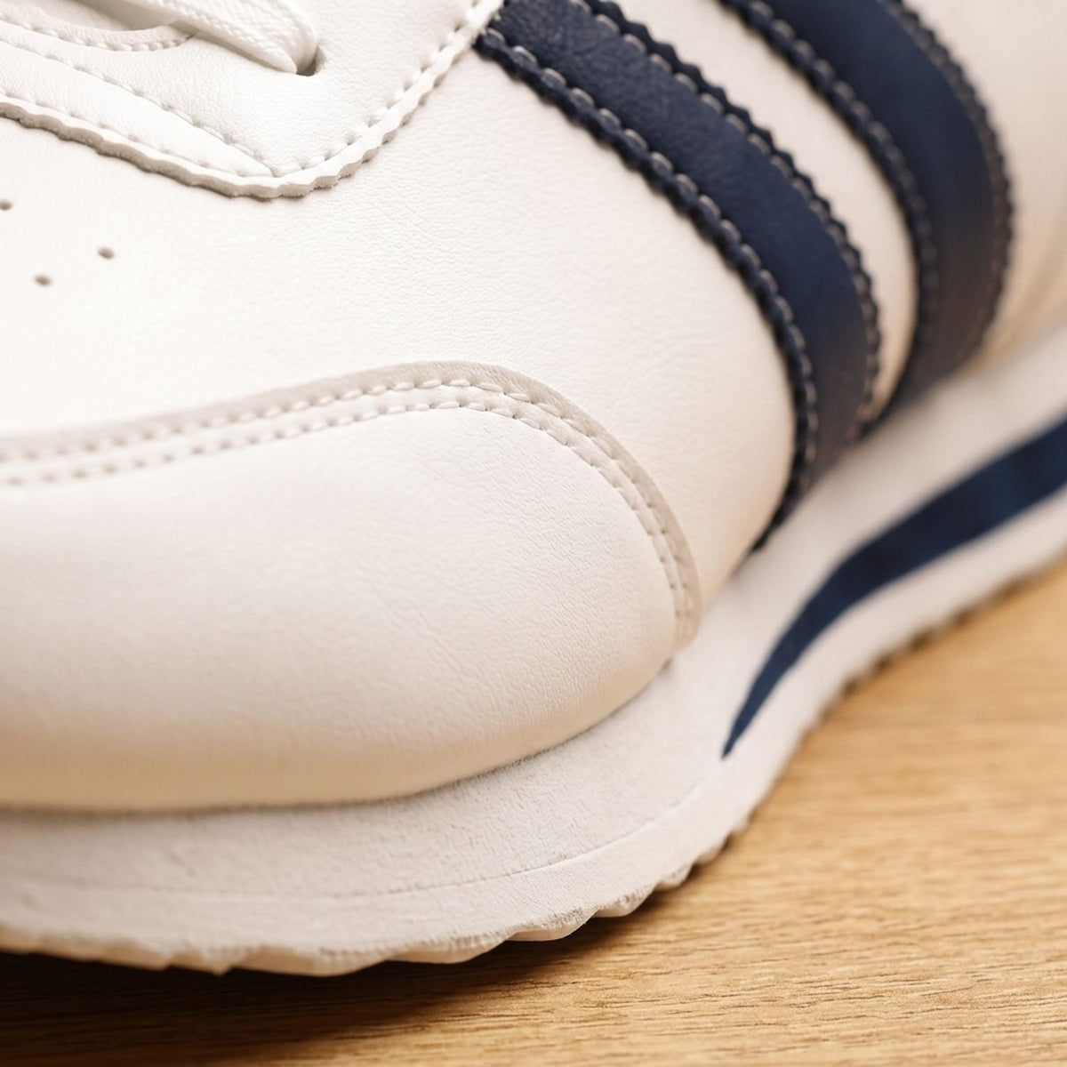Men's Lace-Up Arch-Support Low-Top Athletic Sneakers