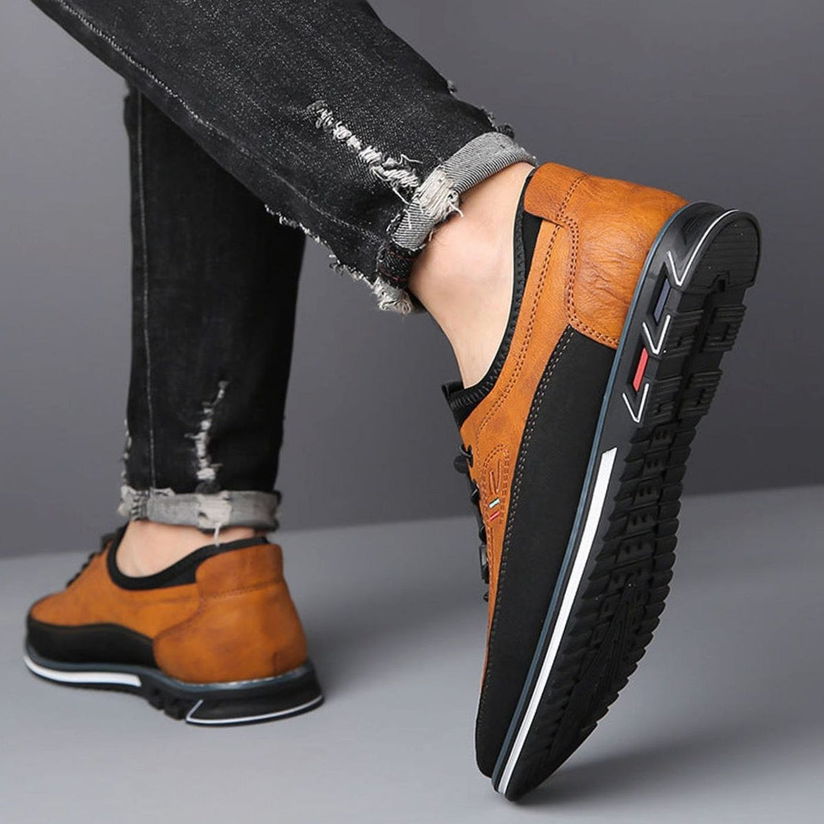 Men's Lace-Up Casual Comfort Shoes Faux Leather Low-Top