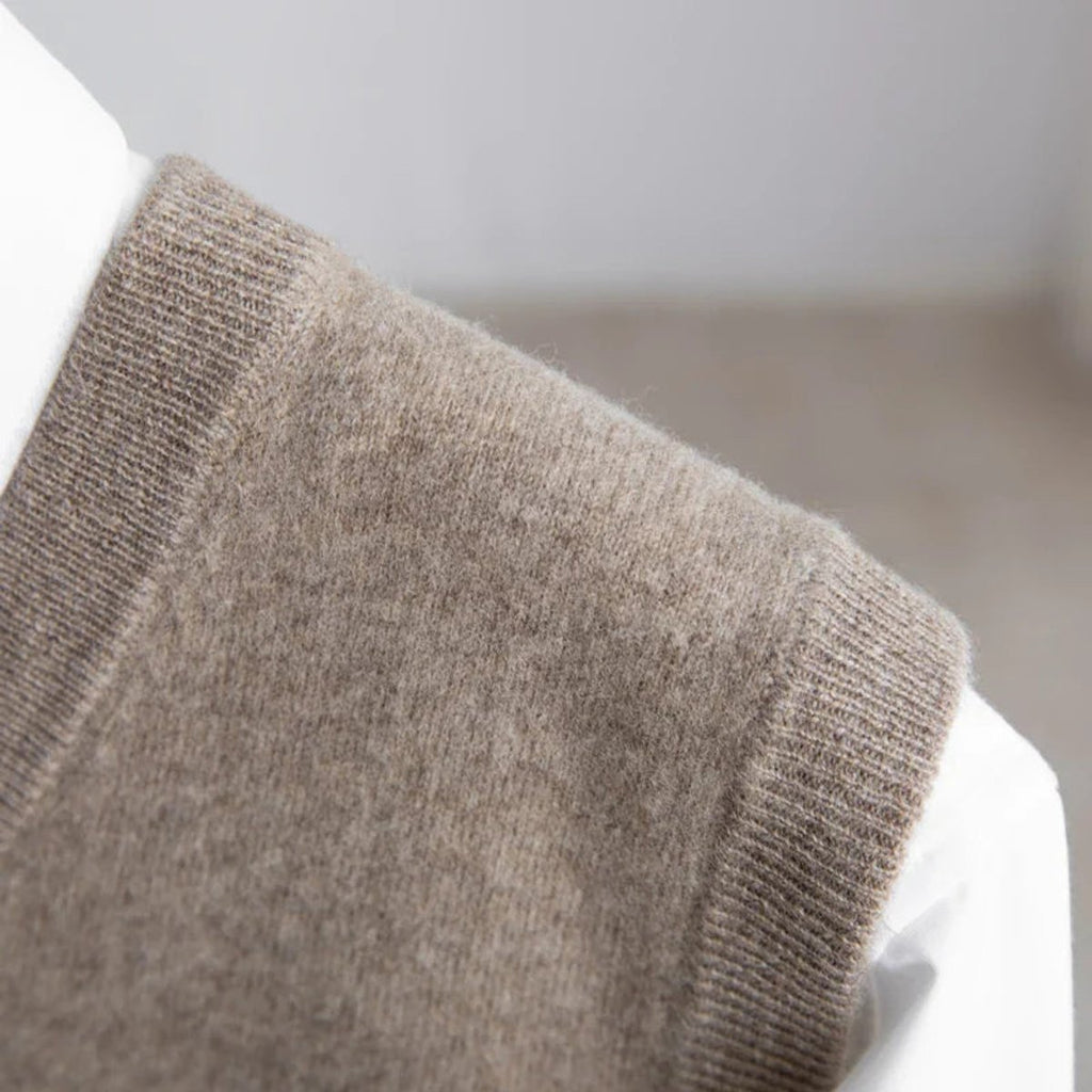 Men's Merino Wool V-Neck Sleeveless Sweater Vest