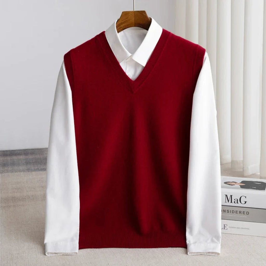 Men's Merino Wool V-Neck Sleeveless Sweater Vest - Burgundy