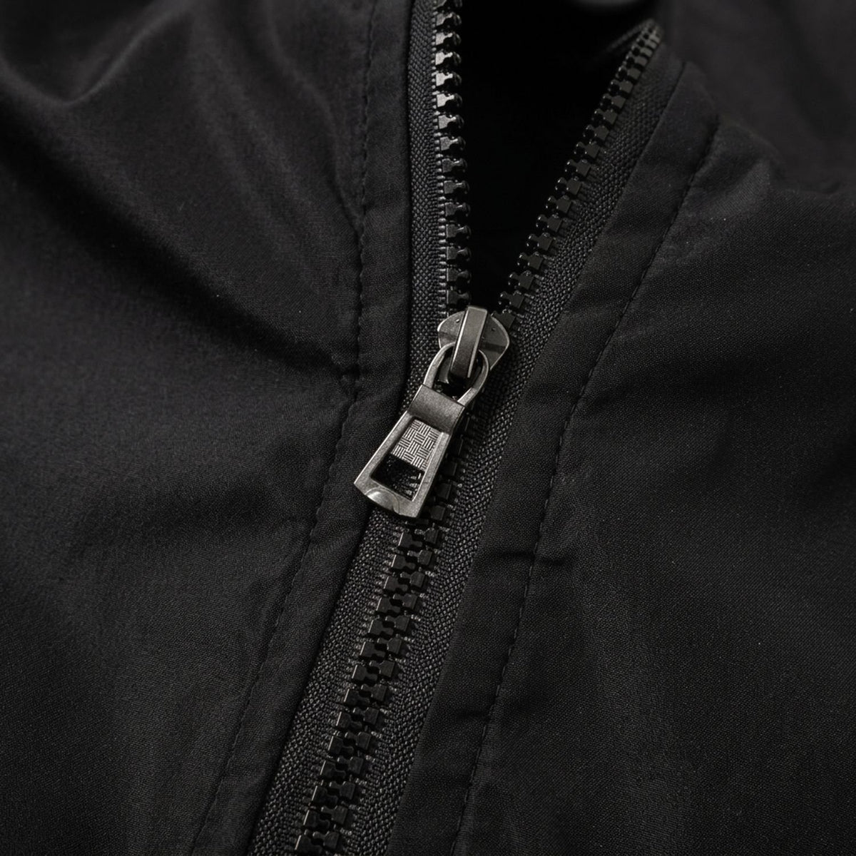 Men's Sherpa-Lined Zip-Up Bomber Jacket High Neck