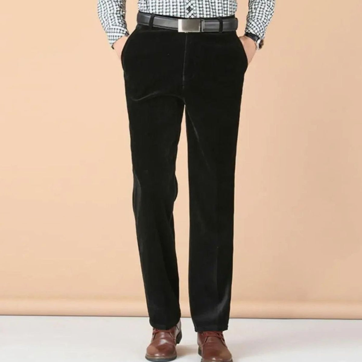 Men's Tailored Straight-Leg Velvet Dress Pants - Black