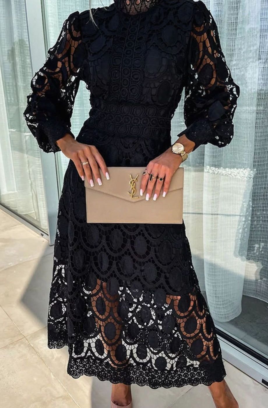 Women's Black Lace High-Neck Long-Sleeve Midi Christmas Party Dress - Black