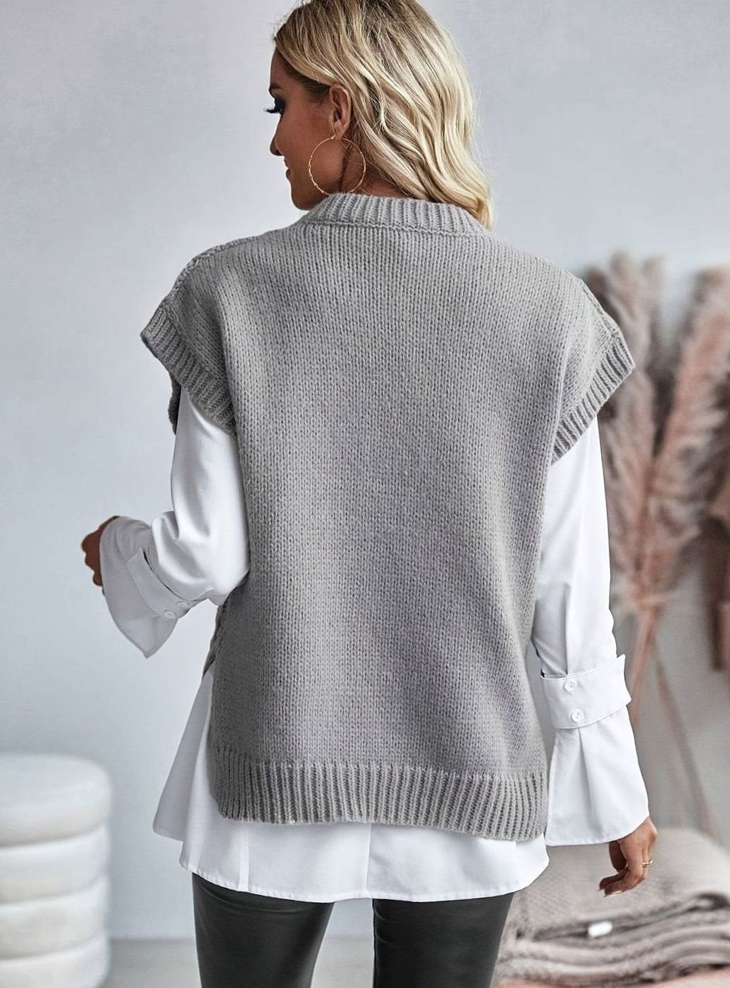 Women's Cable-Knit Relaxed-Fit Sleeveless Sweater Vest