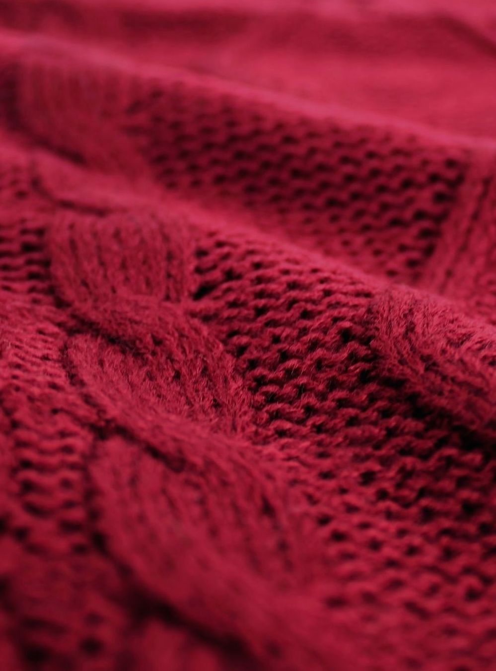 Women's Cable-Knit V-Neck Sweater Vest Relaxed Layering Pullover