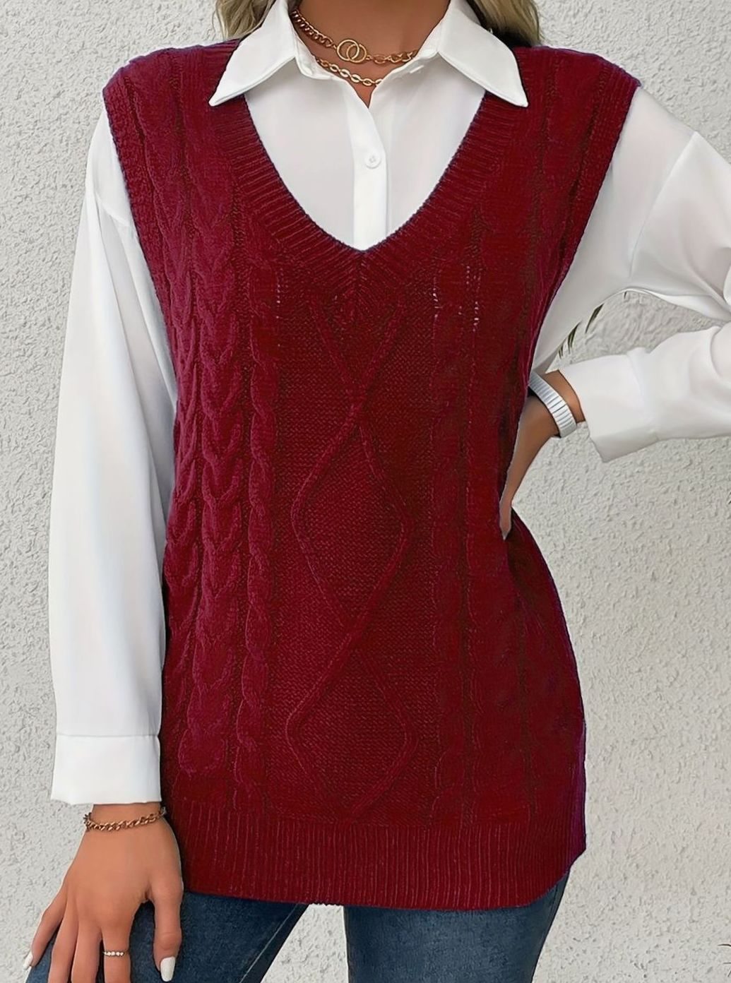 Women's Cable-Knit V-Neck Sweater Vest Relaxed Layering Pullover