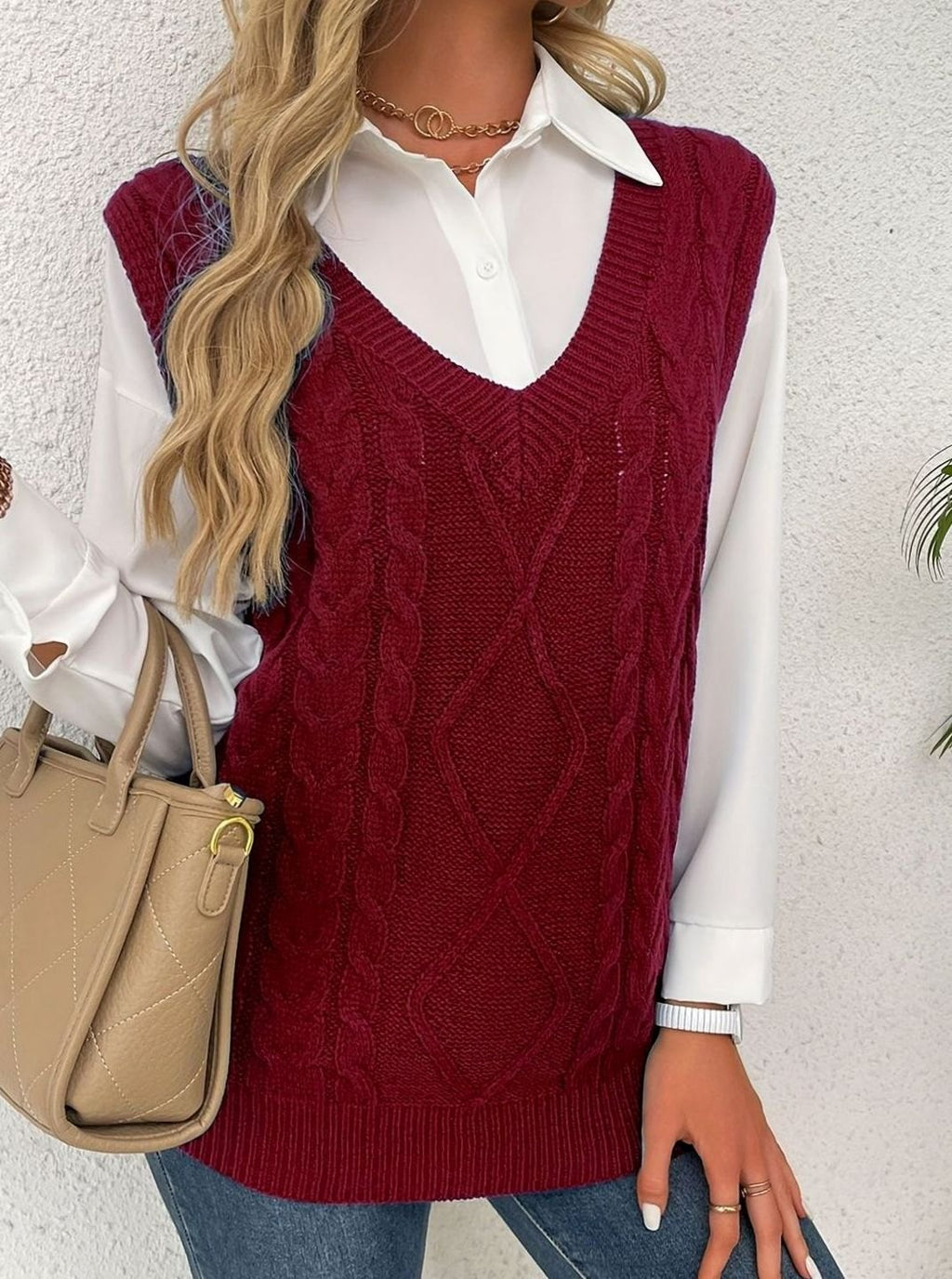 Women's Cable-Knit V-Neck Sweater Vest Relaxed Layering Pullover