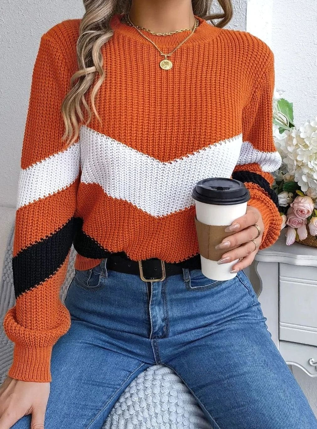 Women's Chevron Color-Block Crew Neck Knit Sweater - Orange