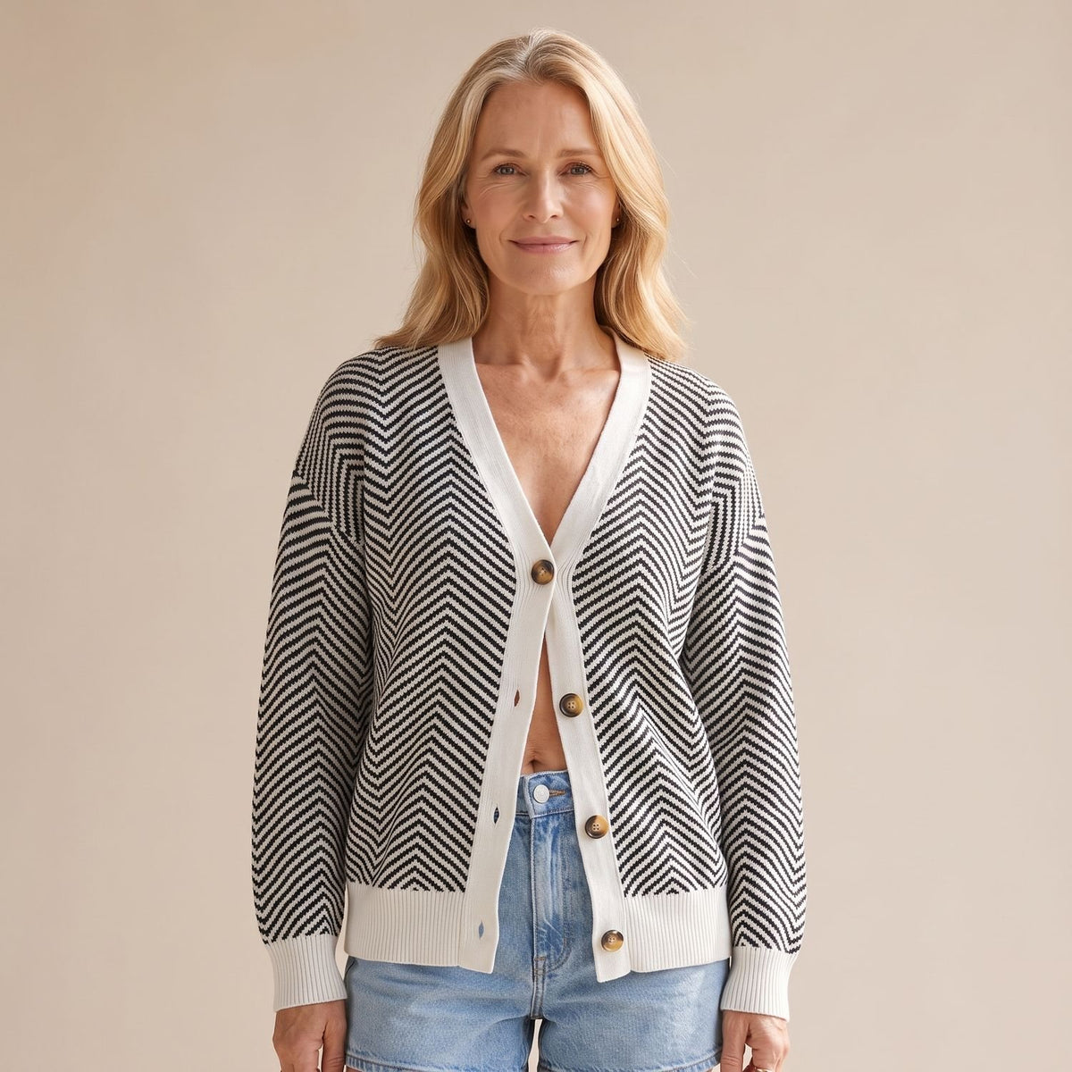 Women's Chevron Knit V-Neck Button-Up Cardigan