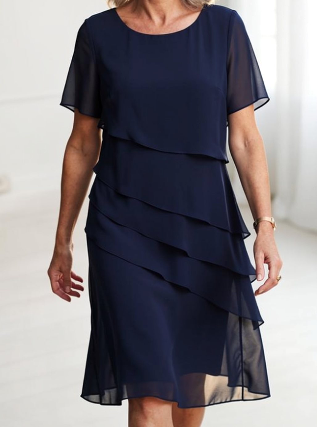 Women's Chiffon Tiered Ruffle Short-Sleeve Midi Dress - Navy Blue