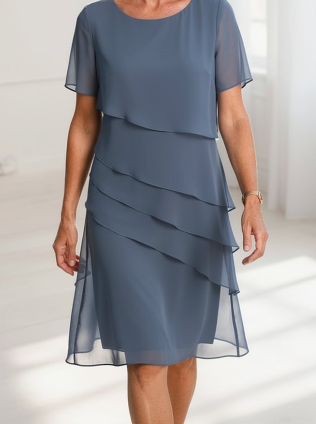 Women's Chiffon Tiered Ruffle Short-Sleeve Midi Dress - Blue