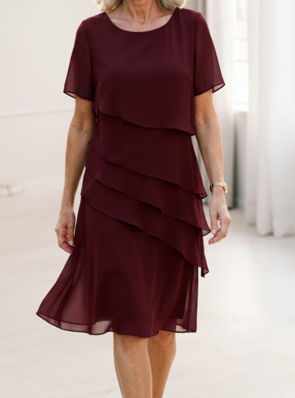 Women's Chiffon Tiered Ruffle Short-Sleeve Midi Dress - Red