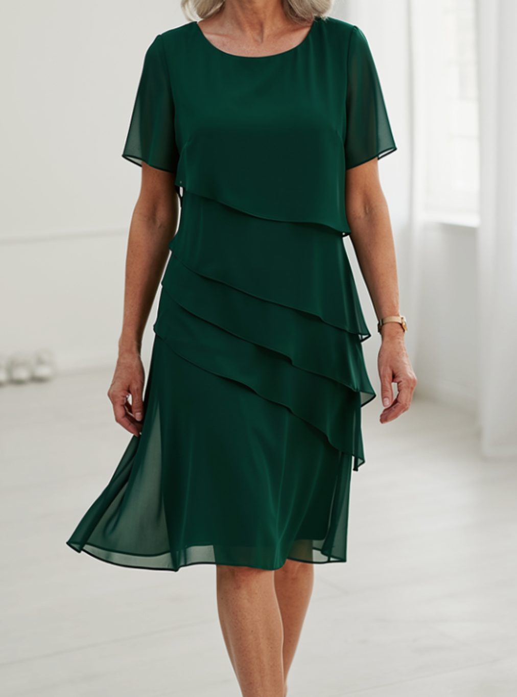 Women's Chiffon Tiered Ruffle Short-Sleeve Midi Dress - Green