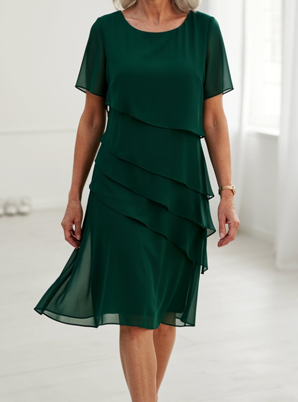 Women's Chiffon Tiered Ruffle Short-Sleeve Midi Dress - Green