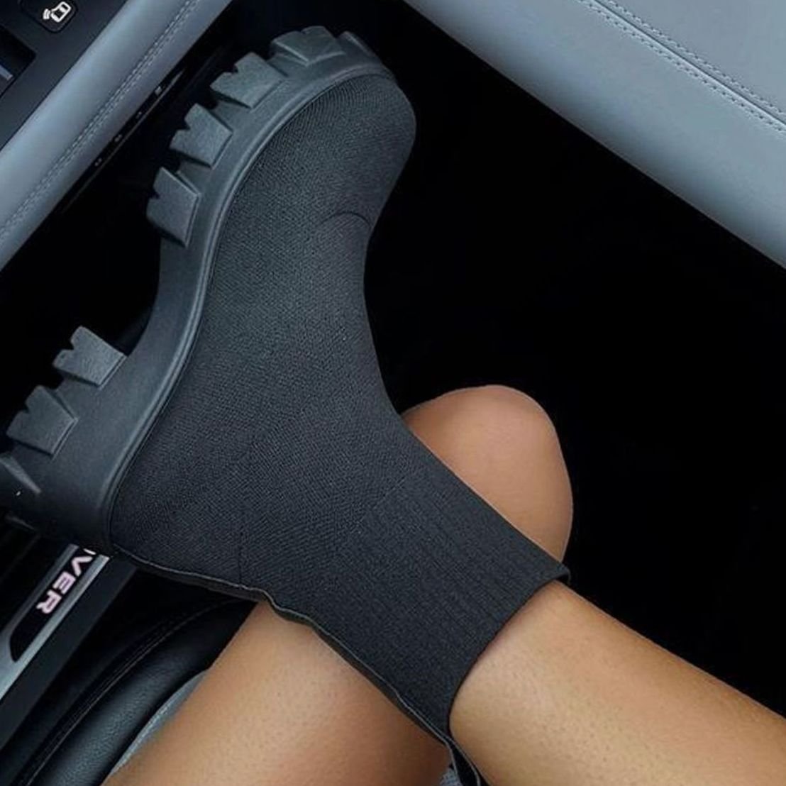 Women's Chunky Slip-On Sock Ankle Heel Boots Lug Sole - Black
