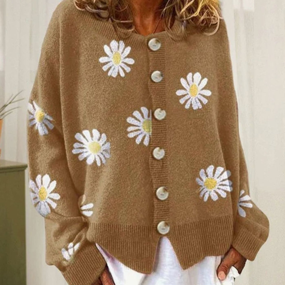 Women's Daisy Floral Relaxed-Fit Button-Up Winter Cardigan Sweater