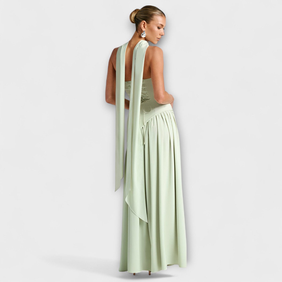 Women's Elegant Halter-Neck Pleated Maxi Dress