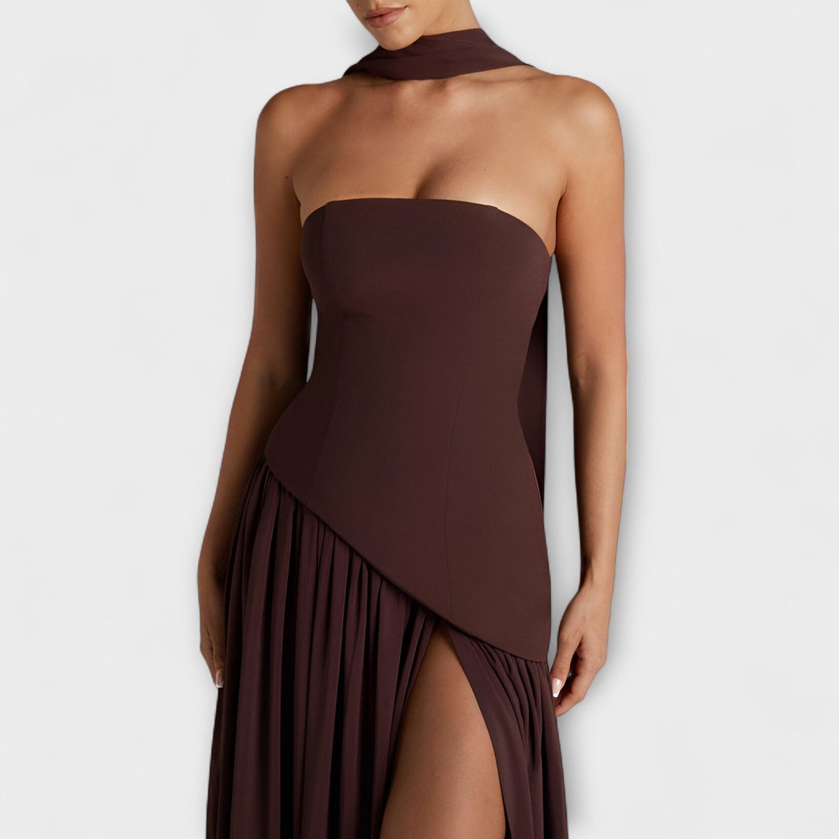 Women's Elegant Halter-Neck Pleated Maxi Dress