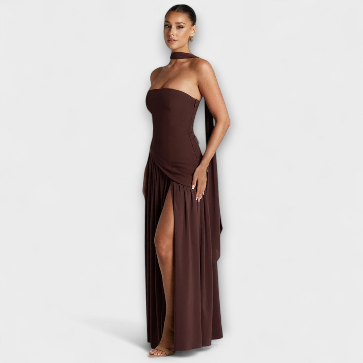 Women's Elegant Halter-Neck Pleated Maxi Dress