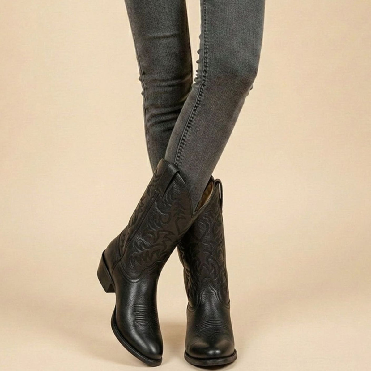 Women's Embroidered Western Mid-Calf Cowboy Boots Block Heel - Black