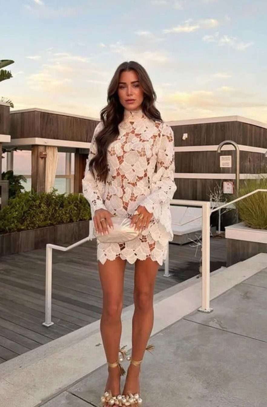 Women's Floral Lace High-Neck Long-Sleeve Cocktail Dress - White