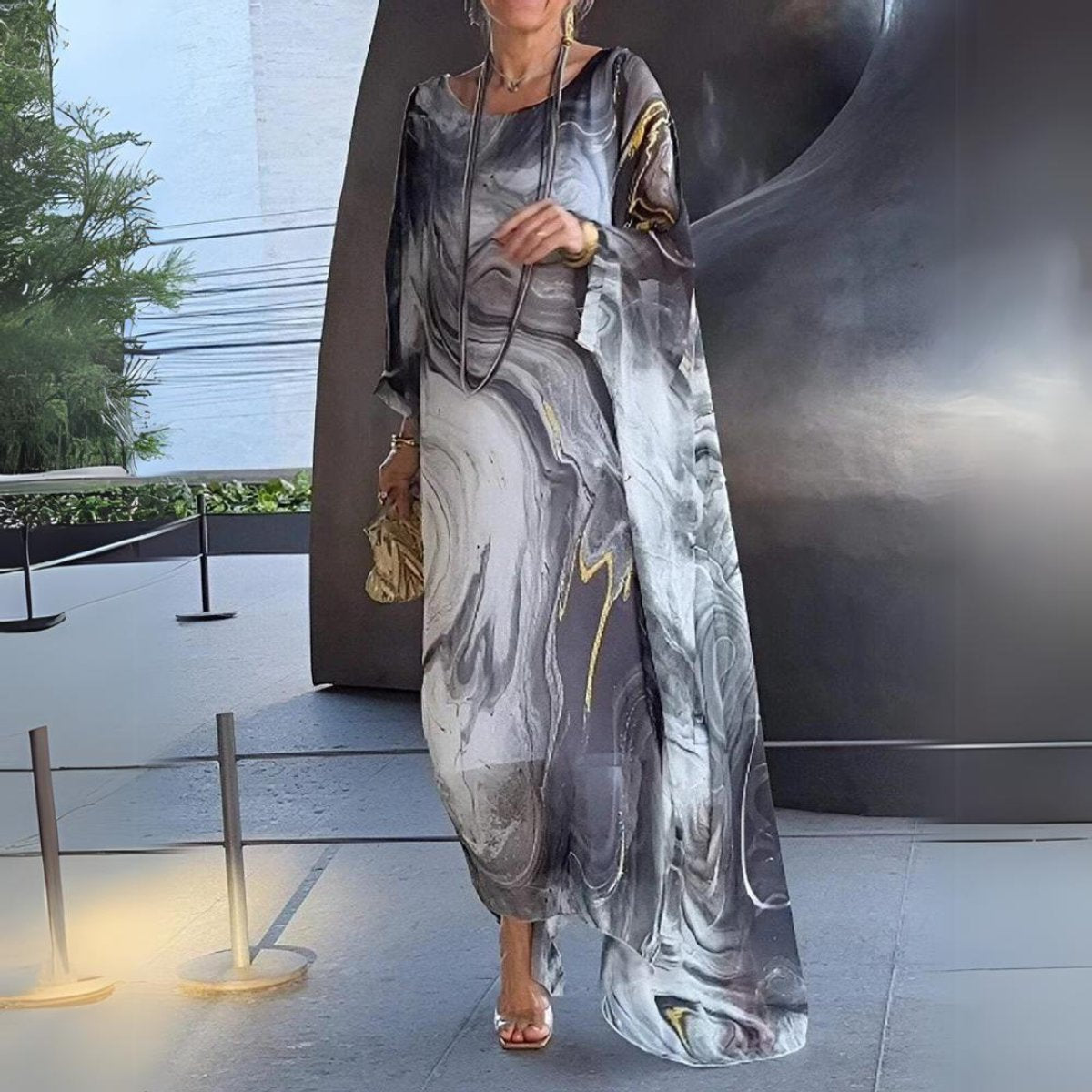 Women's Flowy Batwing Maxi Long Sleeve Dress Round Neck