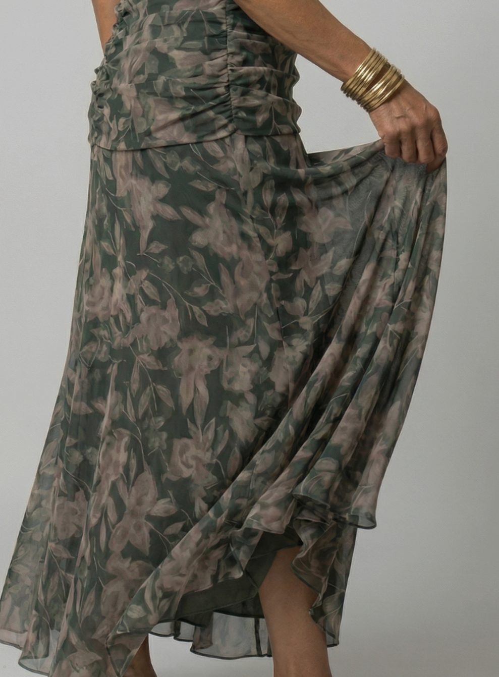 Women's Flowy Midi Dress Off-Shoulder Draped V-Neck Chiffon