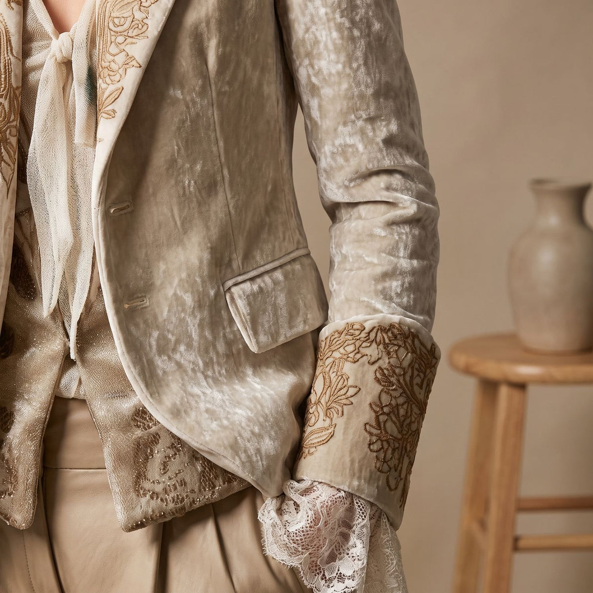 Women's Ivory Gold Embroidered Tailored Long Sleeve Blazer