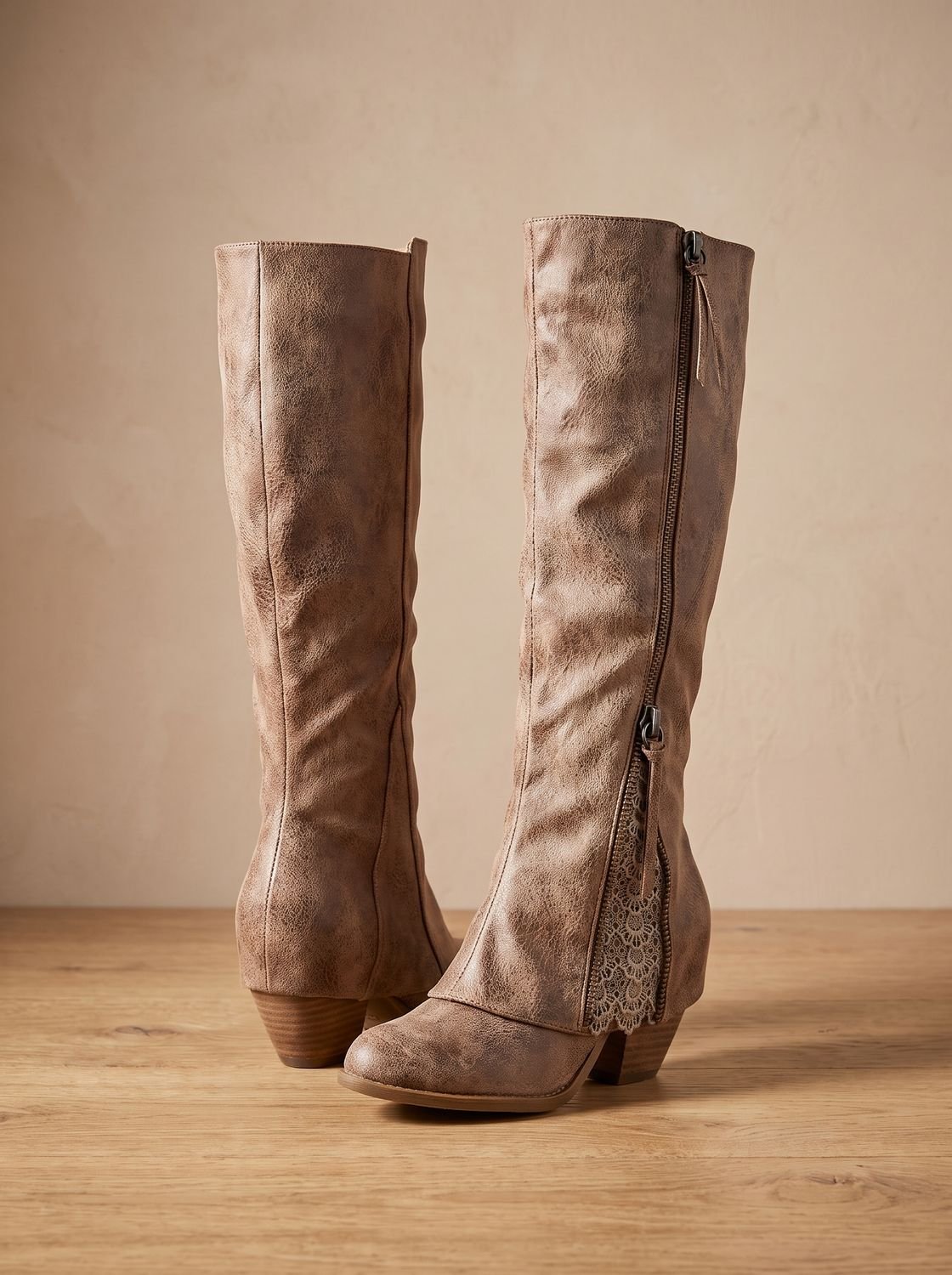 Women's Knee High Block Heel Boots Lace Detail Side Zip - Brown