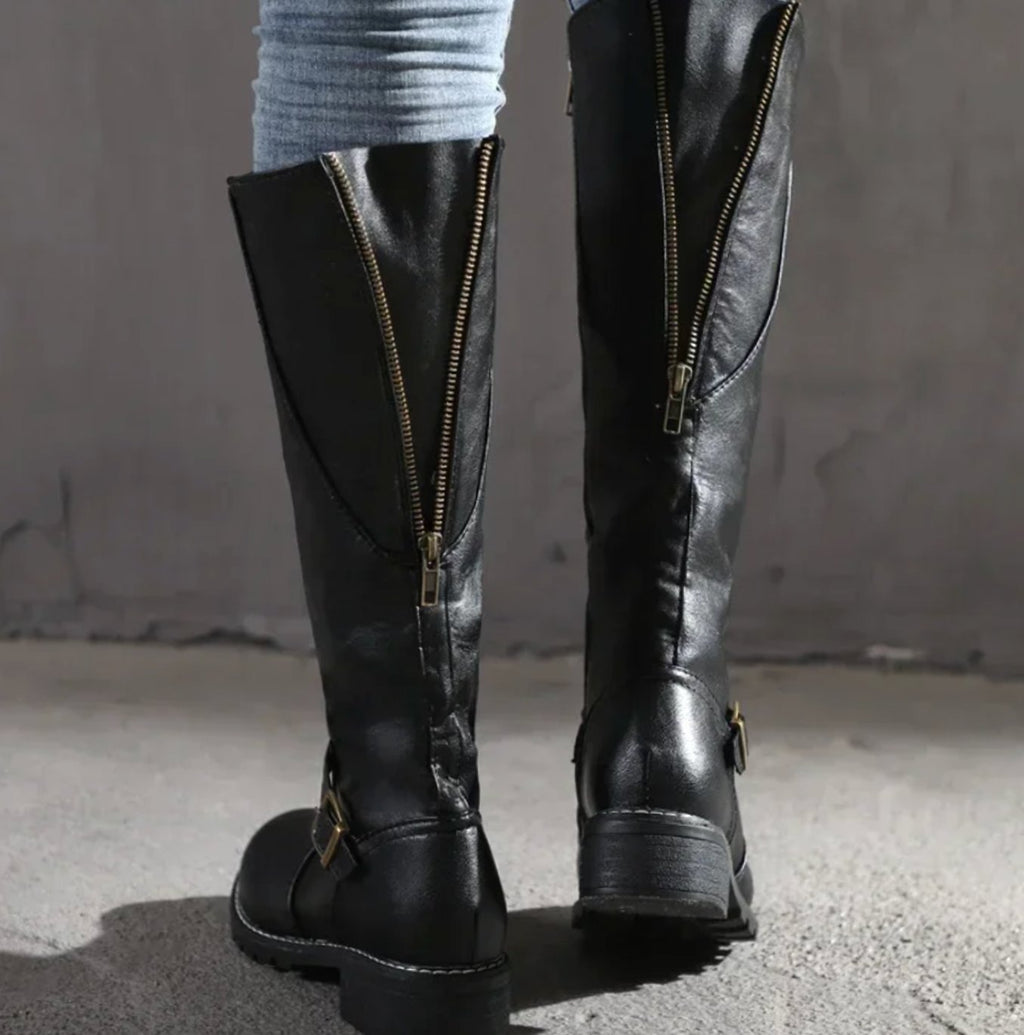 Women's Knee-High Buckle Strap Block Heel Riding Boots - Black