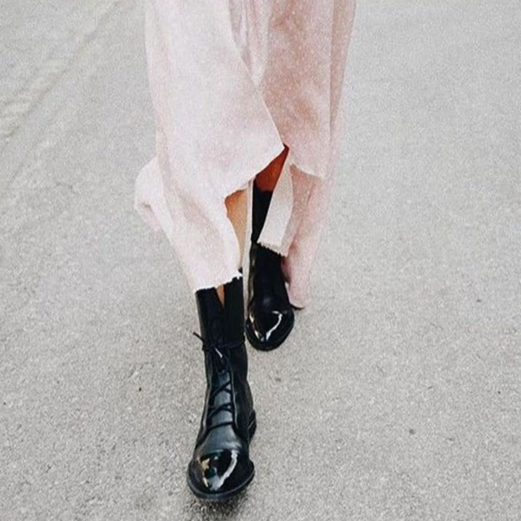 Women's Lace-Up Flat Combat Style Boots Cap-Toe Leather