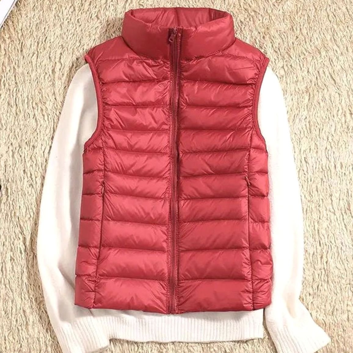 Women's Lightweight Quilted Zip-Front Sleeveless Puffer Vest - Red
