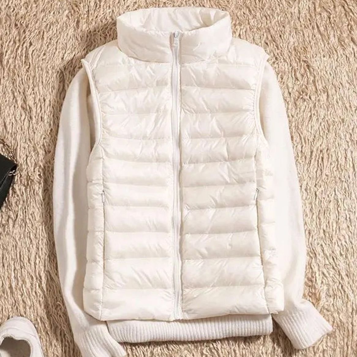 Women's Lightweight Quilted Zip-Front Sleeveless Puffer Vest - White