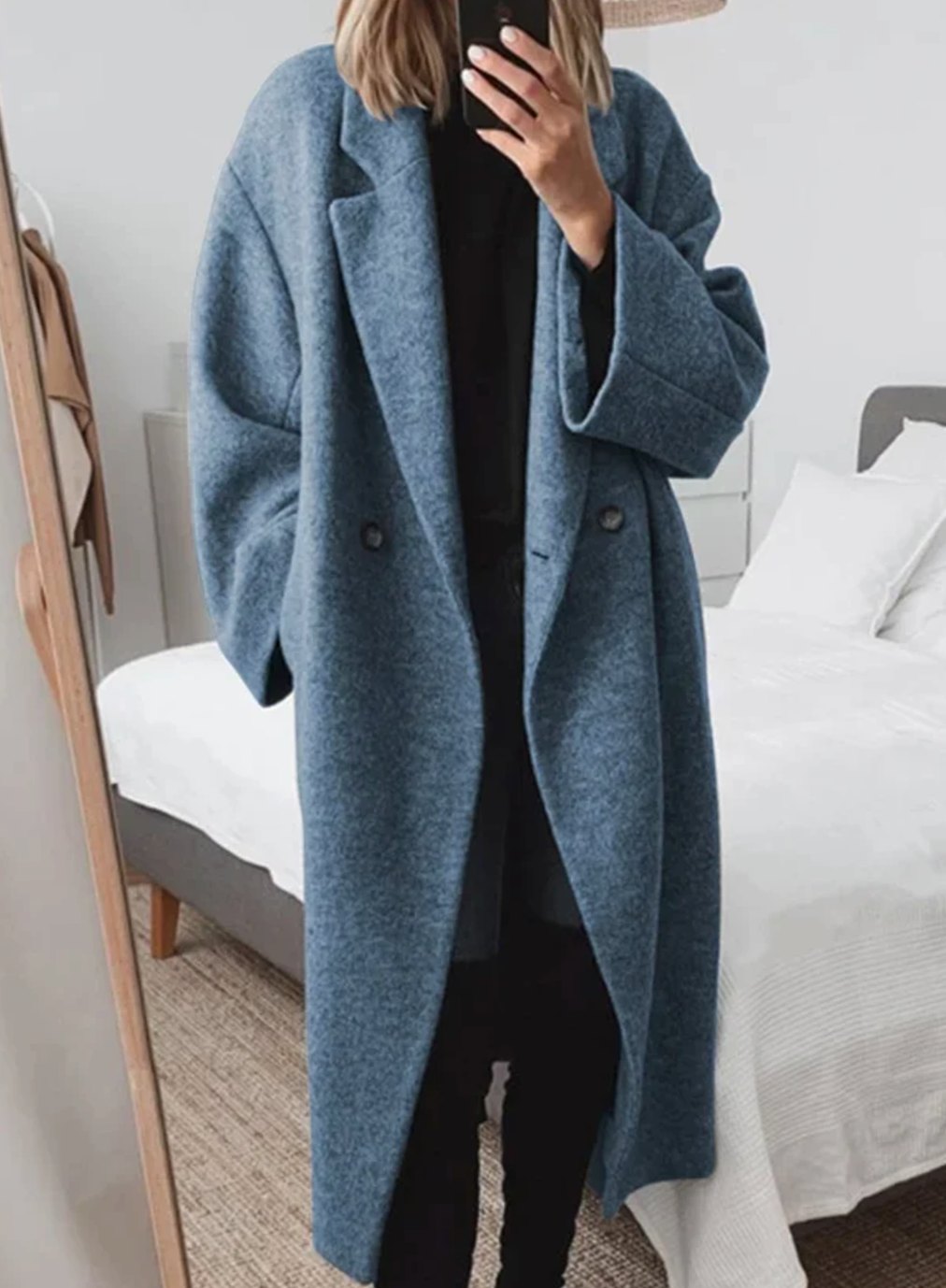 Women's Long Oversized Double-Breasted Tailored Overcoat - Blue