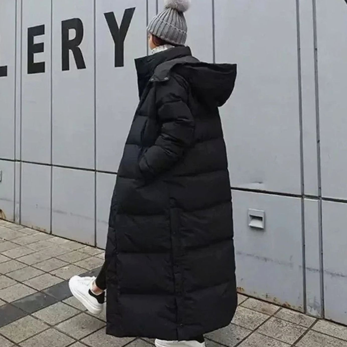 Women's Long Puffer Coat Hooded Maxi Winter Jacket