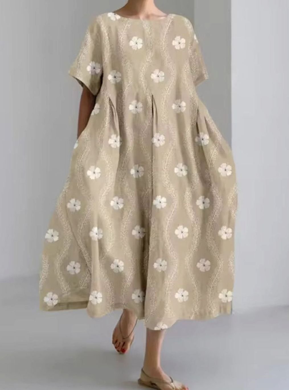 Women's Loose Floral Applique Round Neck Maxi Dress - Floral Brown