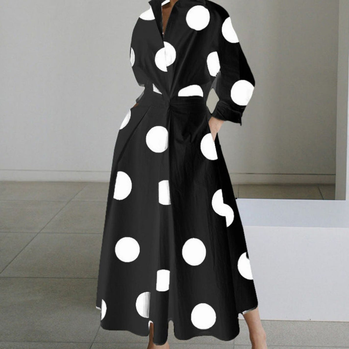 Women's Newspaper Print Collared Maxi Shirt Dress - Black Polka Dot