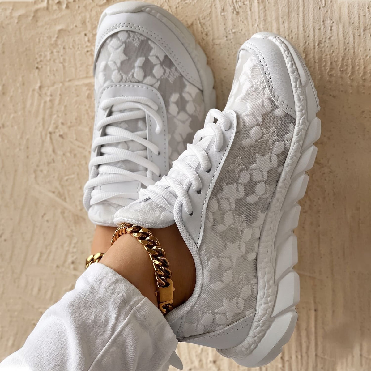 Women's Orthopedic Floral Mesh Lace-Up Arch Support Sneakers
