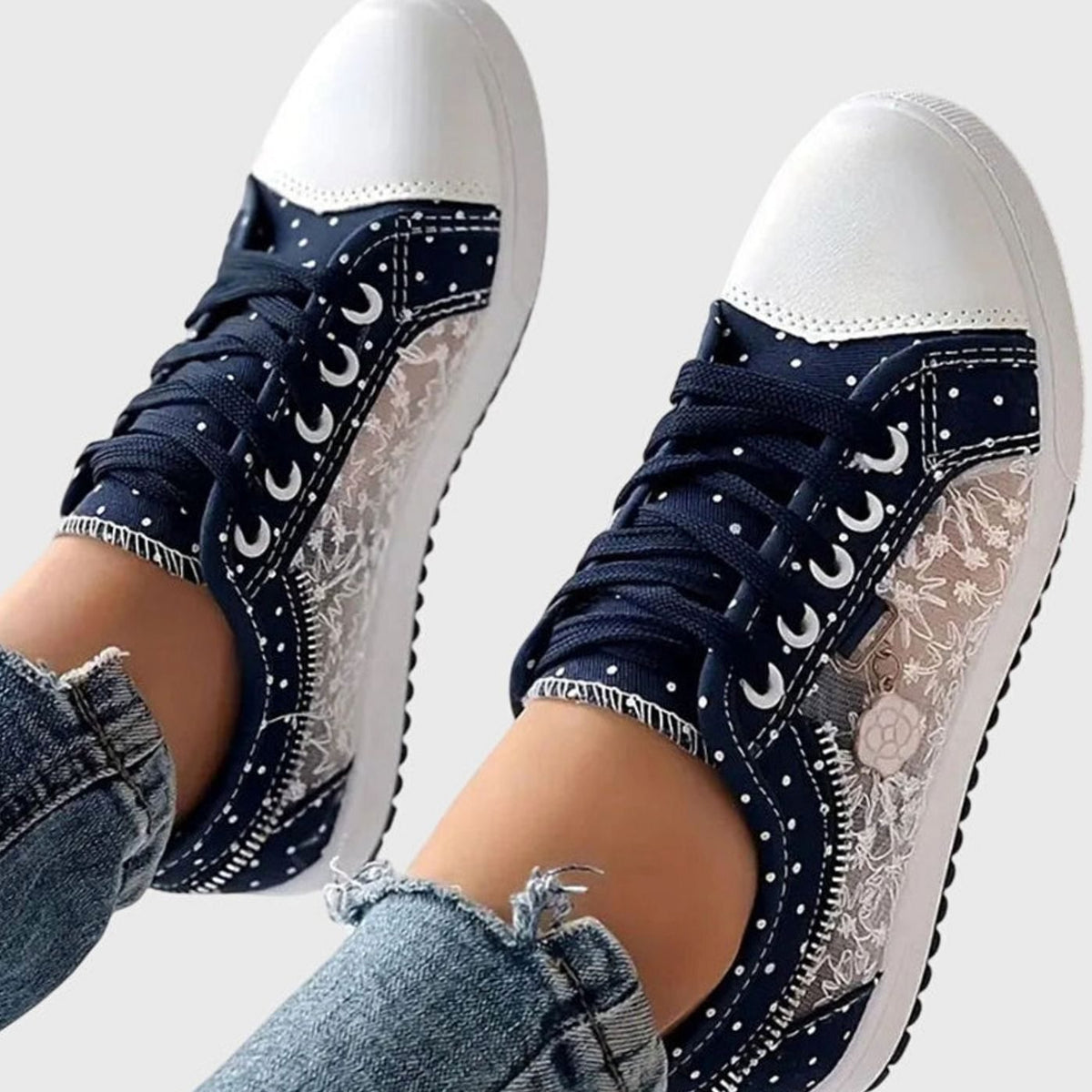 Women's Orthopedic Lace-Up Floral Mesh Low-Top Sneakers