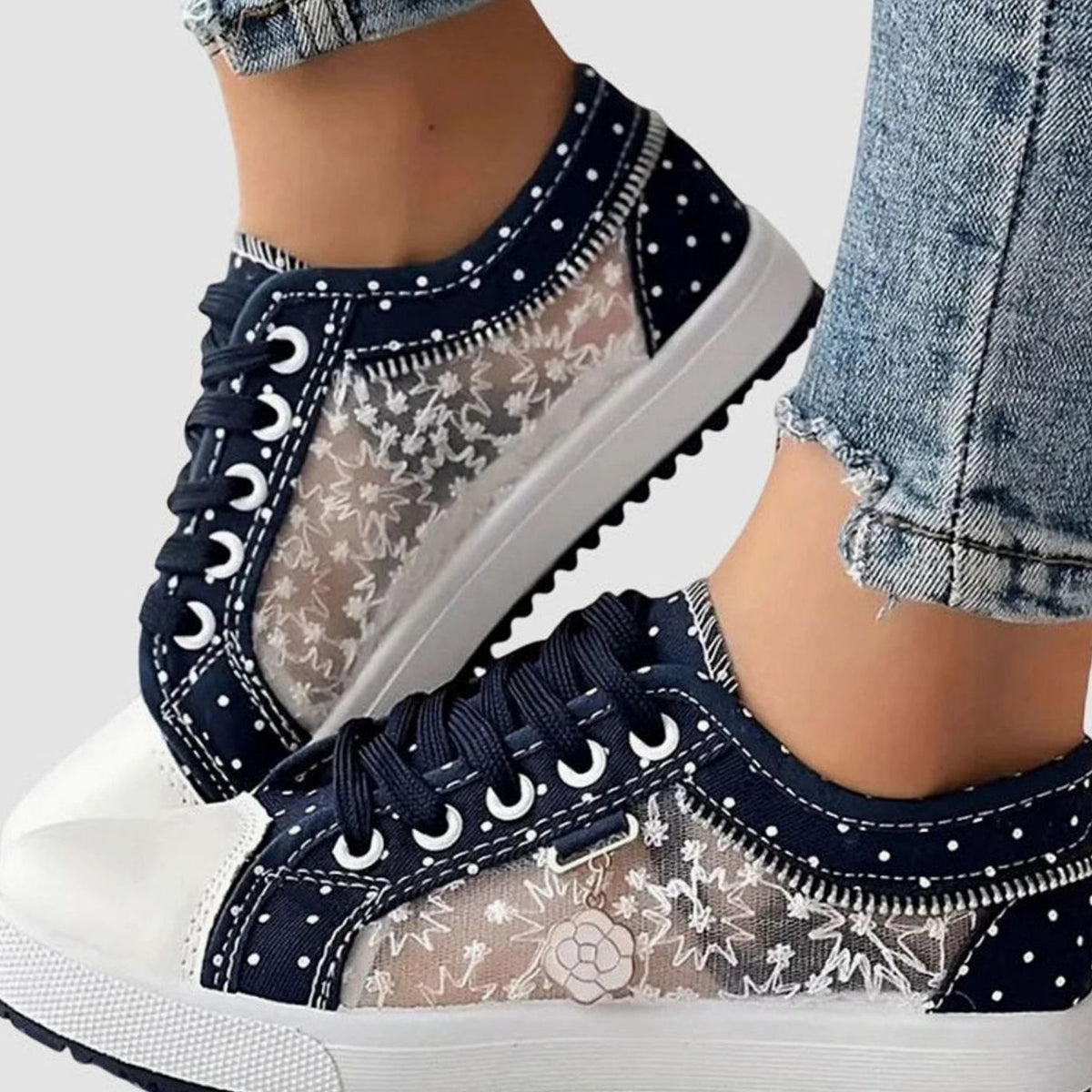 Women's Orthopedic Lace-Up Floral Mesh Low-Top Sneakers - Navy