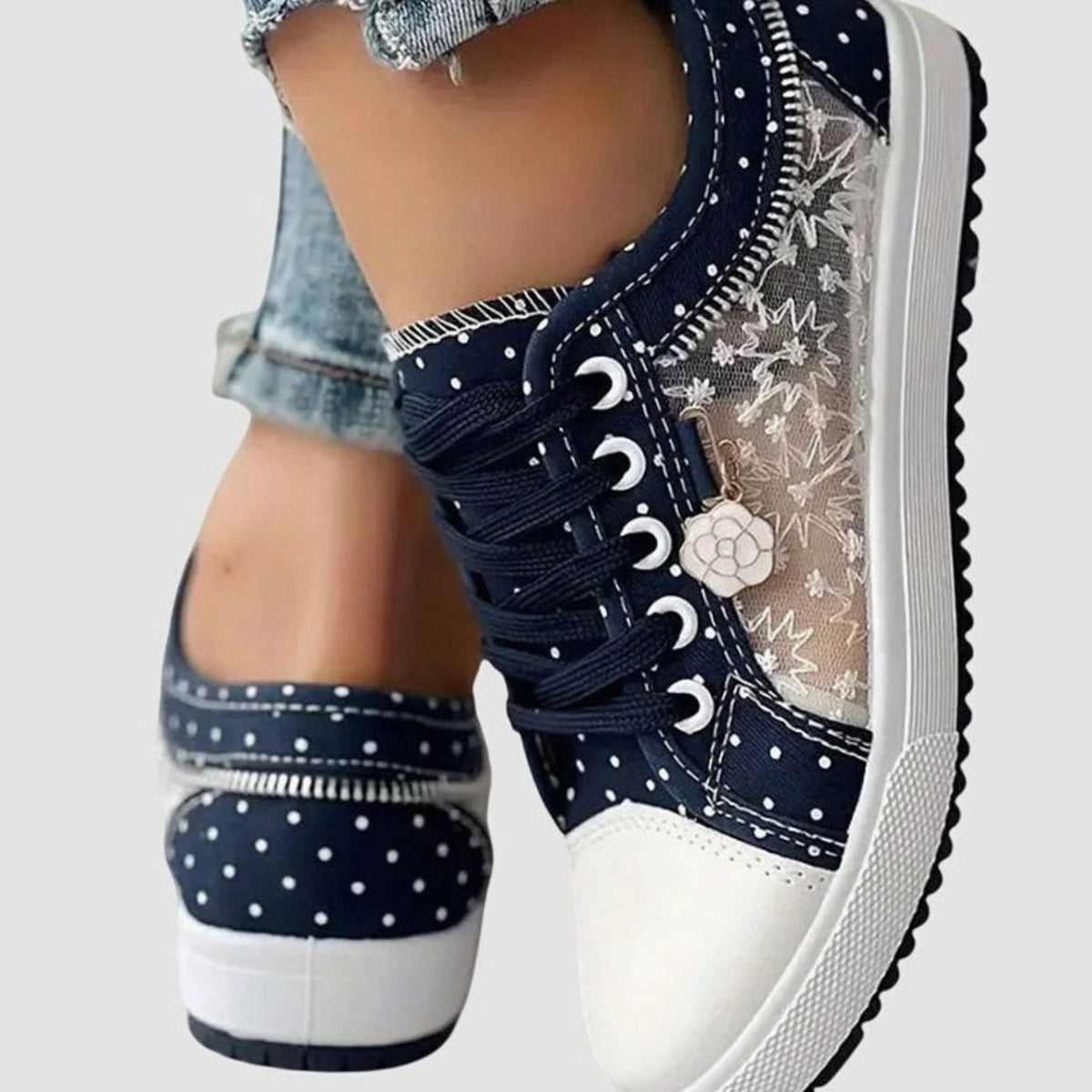 Women's Orthopedic Lace-Up Floral Mesh Low-Top Sneakers