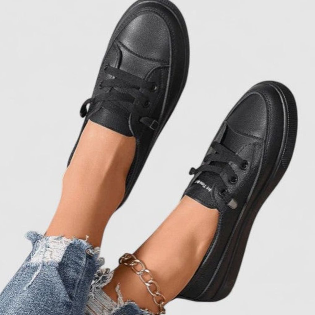Women's Orthopedic Lace-Up Low-Top Cushioned Sneakers