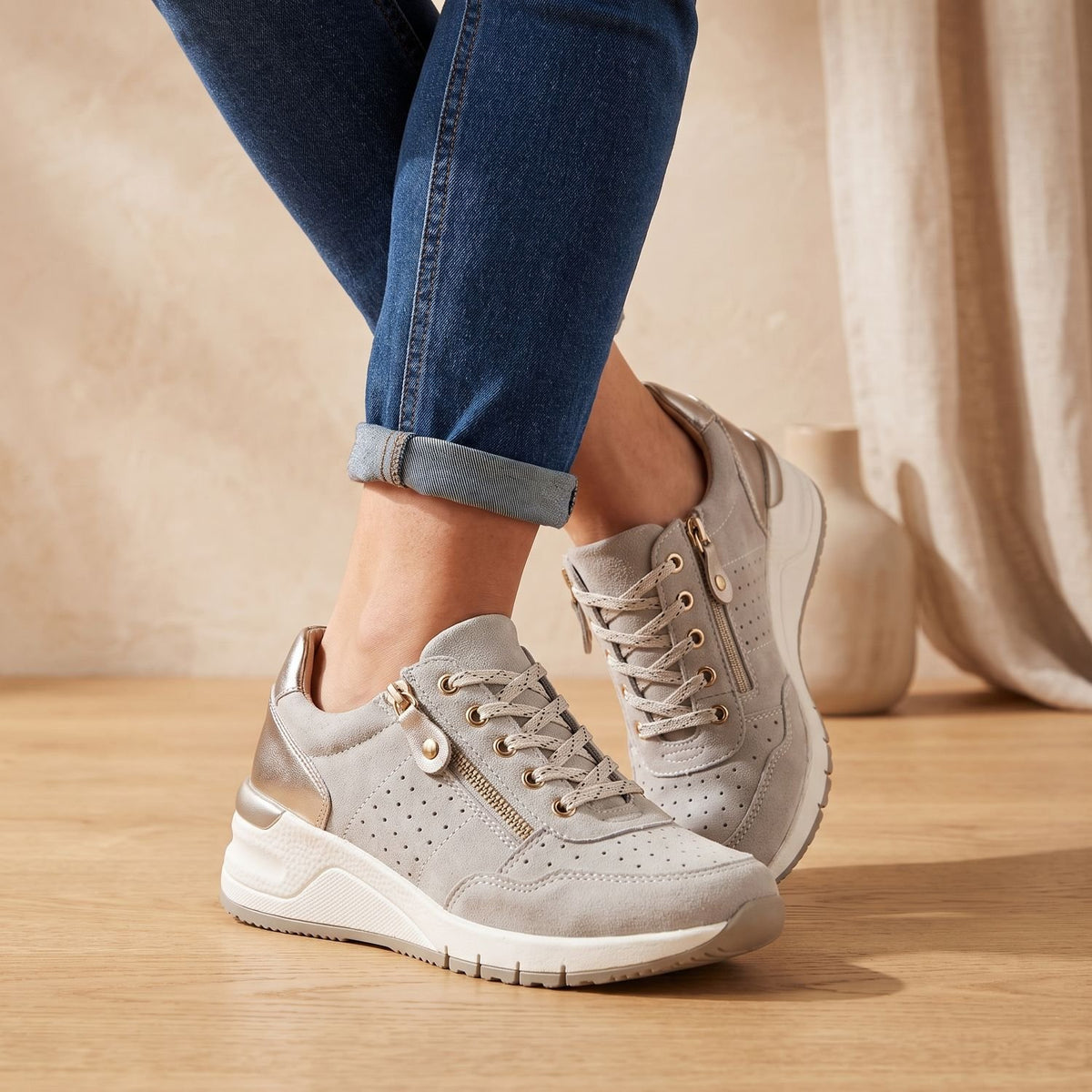 Women's Orthopedic Lace-Up Wedge Sneakers Padded Insole Side Zip - Grey