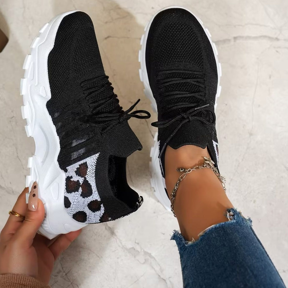 Women's Orthopedic Mesh Lace-Up Chunky Platform Sneakers - Black/White