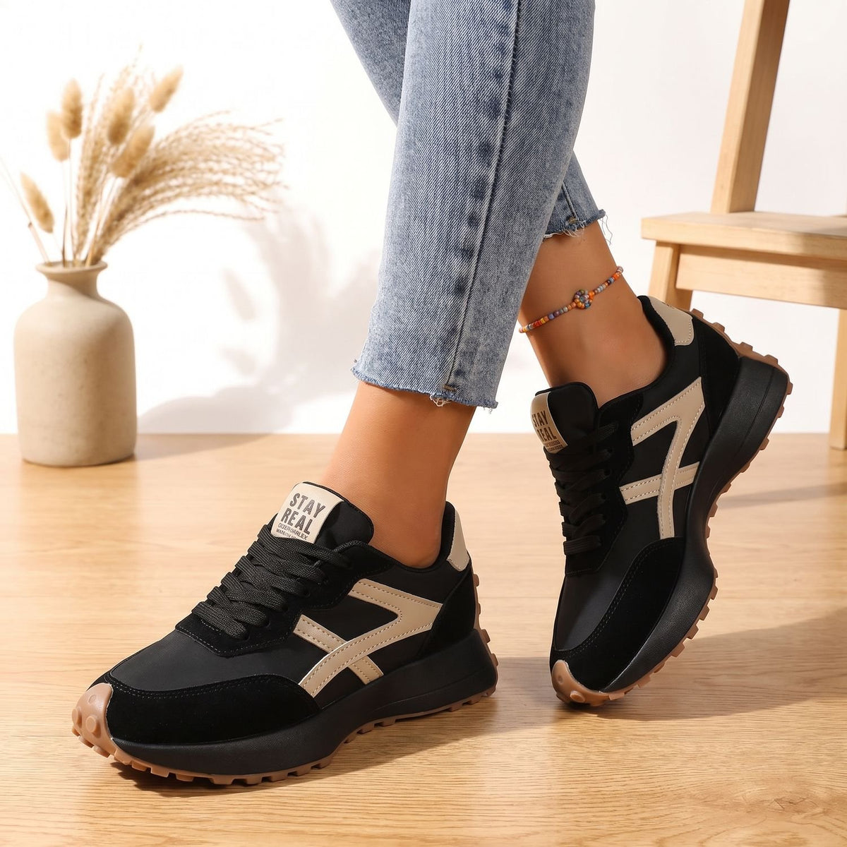Women's Orthopedic Sneakers Cushioned Lace-Up Low-Top Trainers