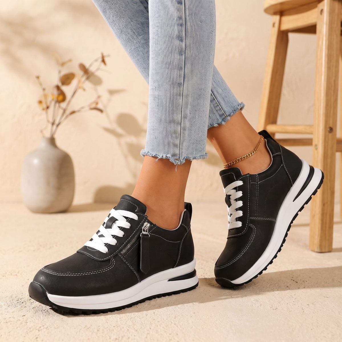 Women's Orthopedic Sneakers Cushioned Platform Lace-Up Low-Top - Black