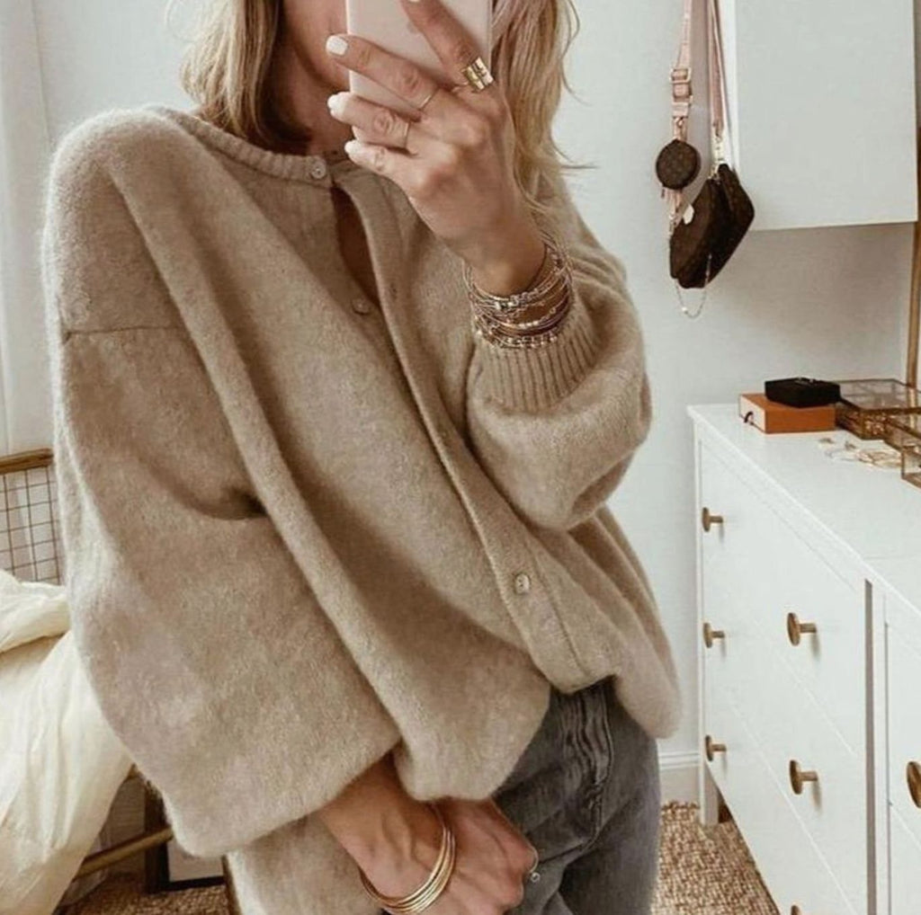 Women's Oversized Button-Up Knit Cardigan Sweater