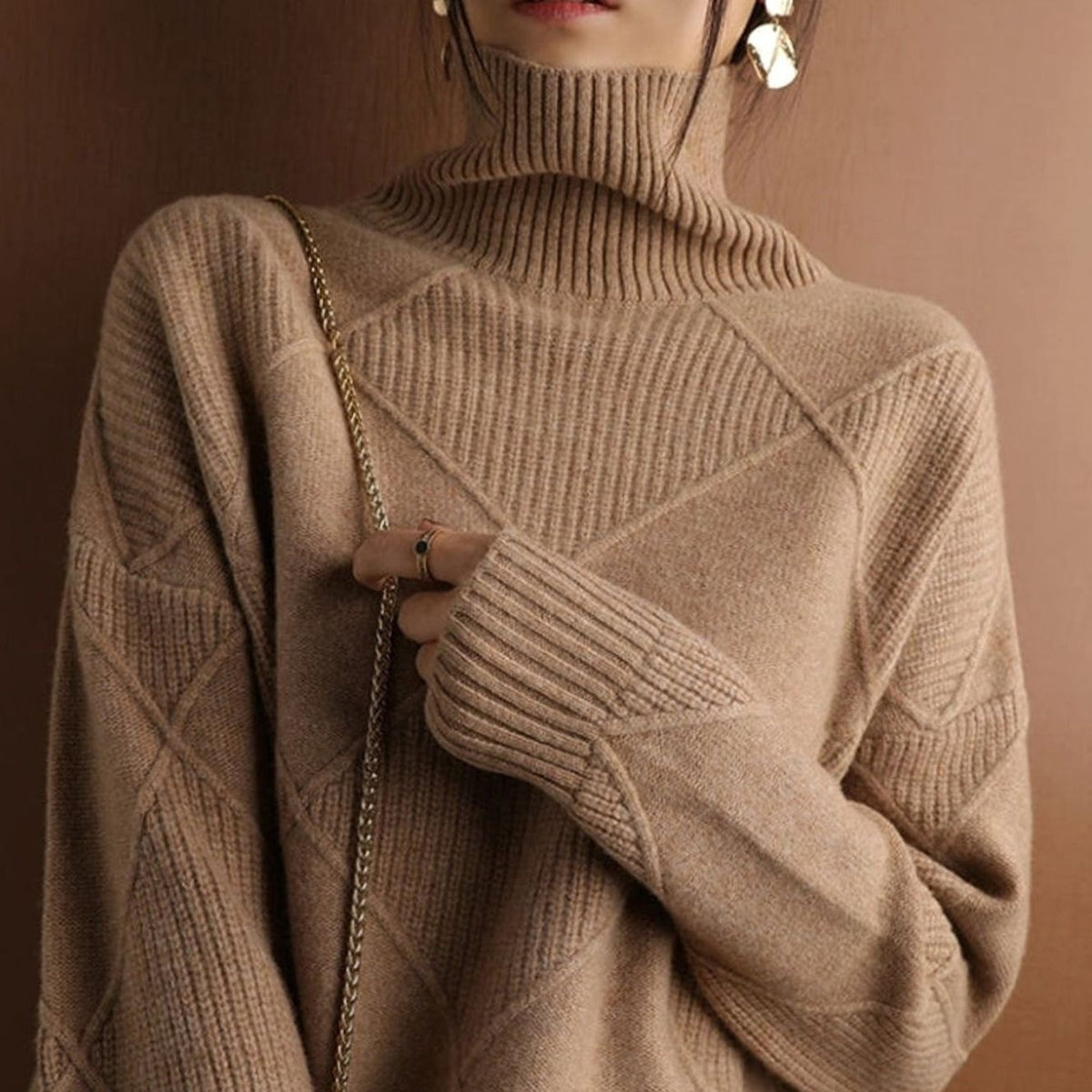 Women's Oversized Mock-Neck Diamond-Knit Pullover Sweater