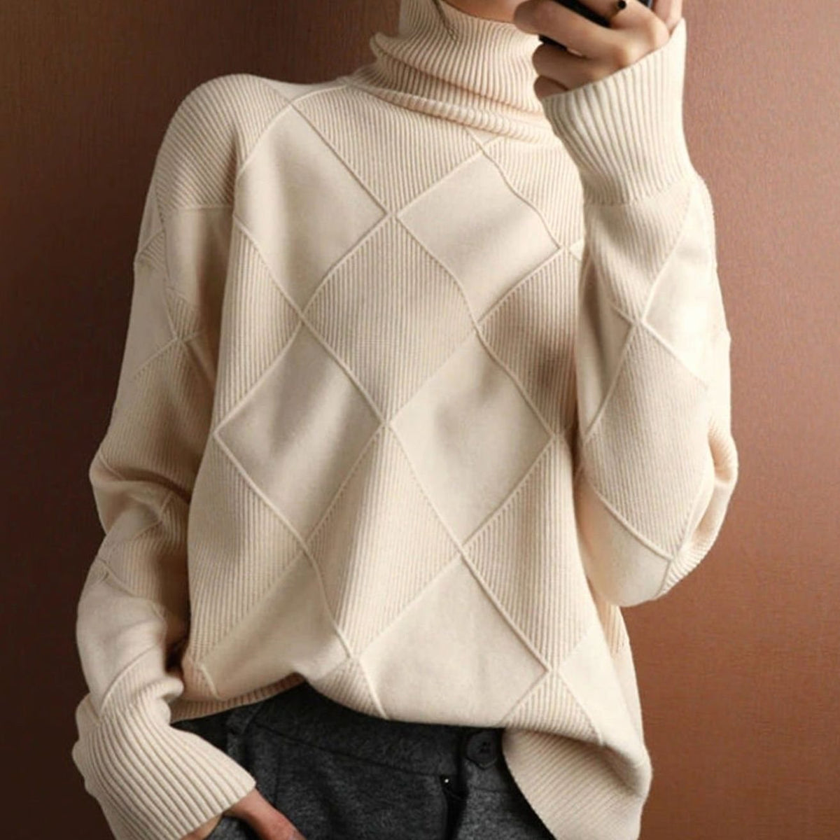 Women's Oversized Mock-Neck Diamond-Knit Pullover Sweater